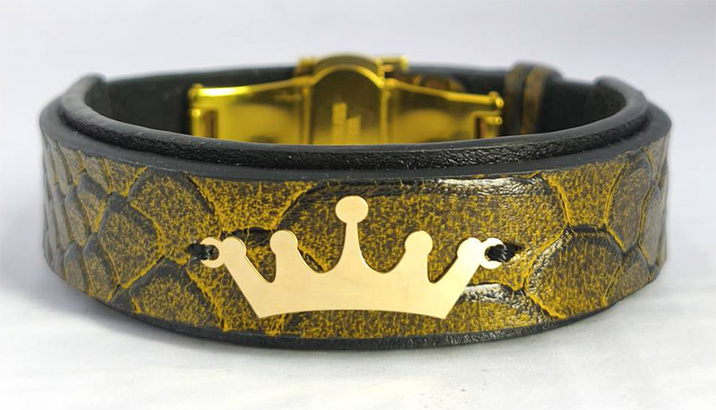 دستبند چرم و طلا